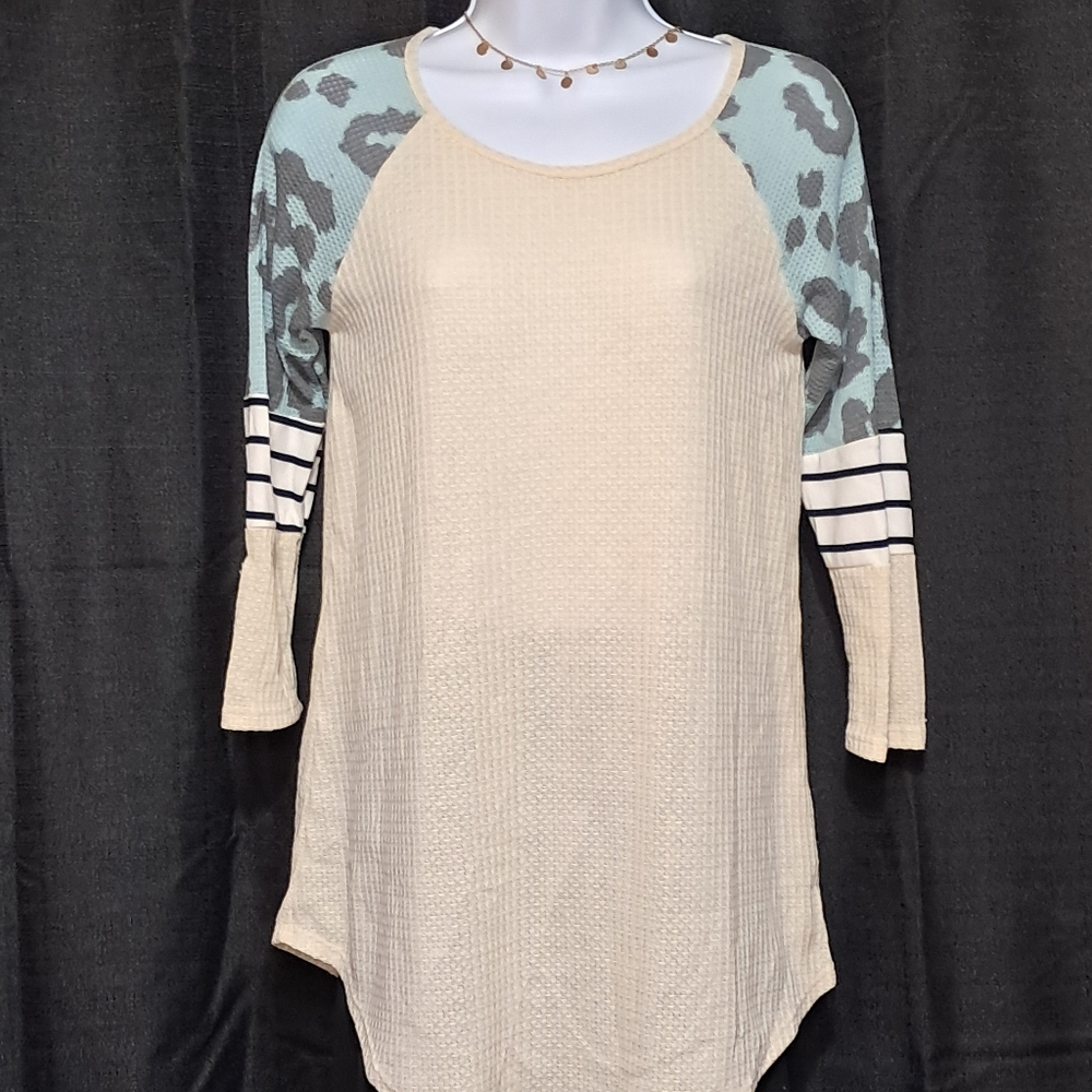 Women's Cream and Green waffle knit Top